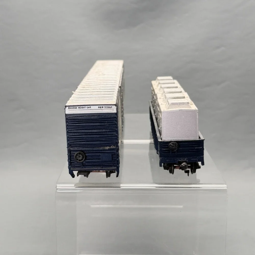 Athearn HO Scale Norfolk & Western 86' Hi-Cube & 50' Gondola Lot